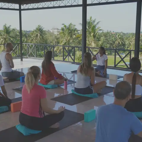 7 Day Solo Travelers Retreat: Yoga, Culture & Fun